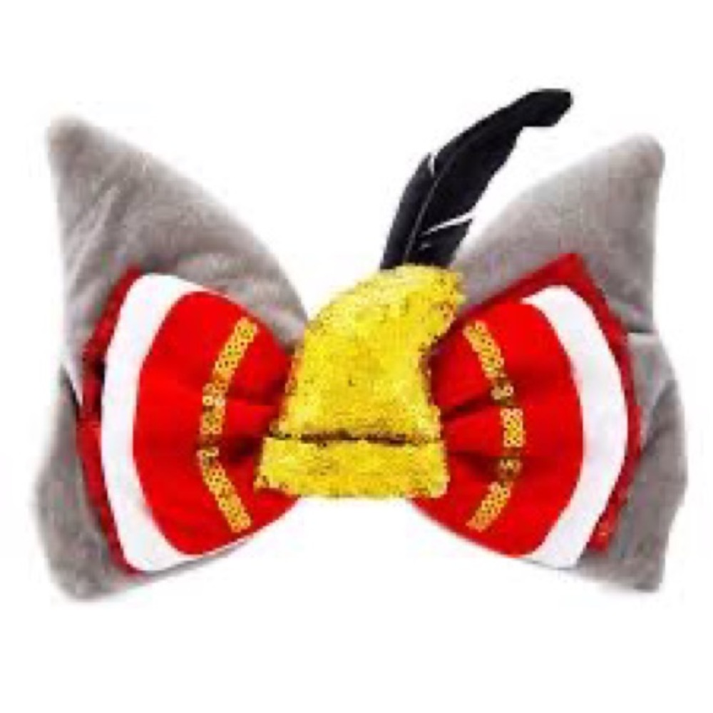 Dumbo inspired interchangeable bow